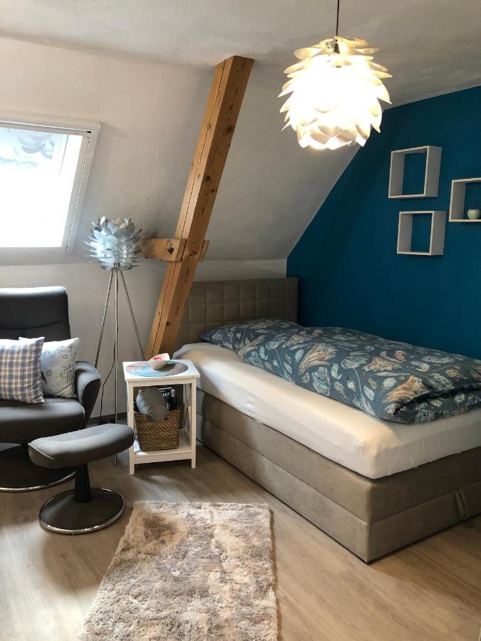 Charmante Ferienwohnungen Auf Reitstall Wasserburg Anstel - Ein Ort Zum Wohlfuehlen Und Entspannen Rommerskirchen Exterior foto